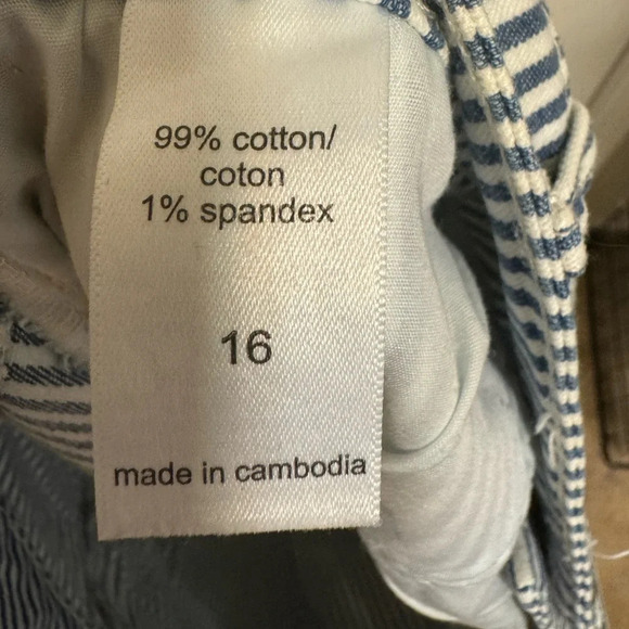 Maurice’s Pin Stripe Mini Skirt, Like new! Women’s Size 16 Cute With Boots Fall - Picture 7 of 7